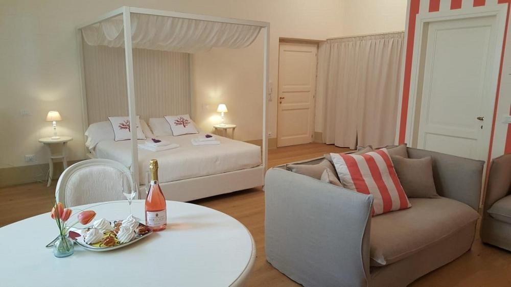 Rambaldi Apartments In Casa Nr 6 With Shared Terrace Bardolino Eksteriør billede